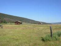 Trailhead at the Lake